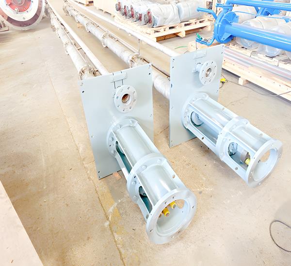 Vertical stainless steel sump pump